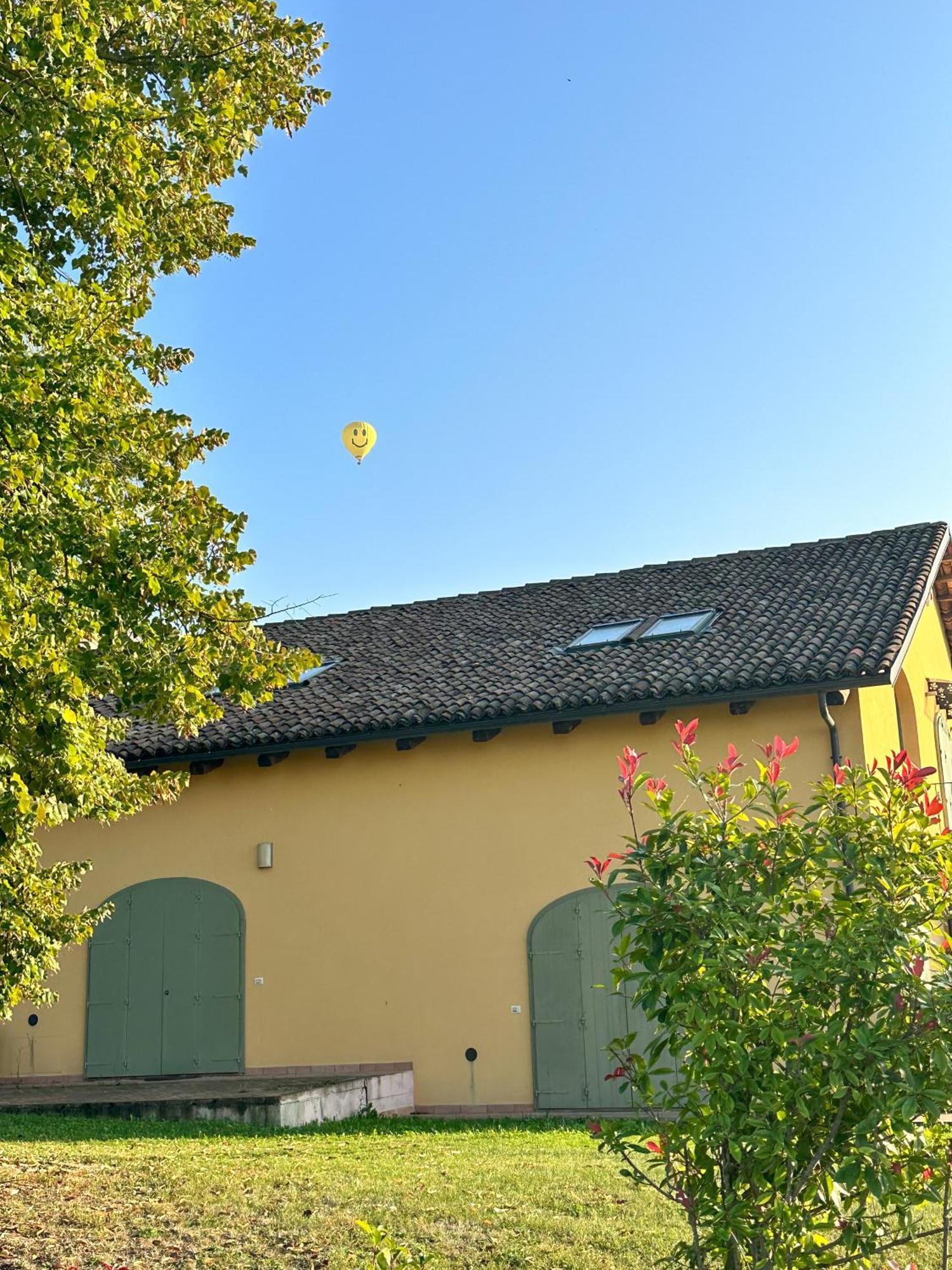 诺韦洛Just Langhe Casa Barolo别墅 外观 照片