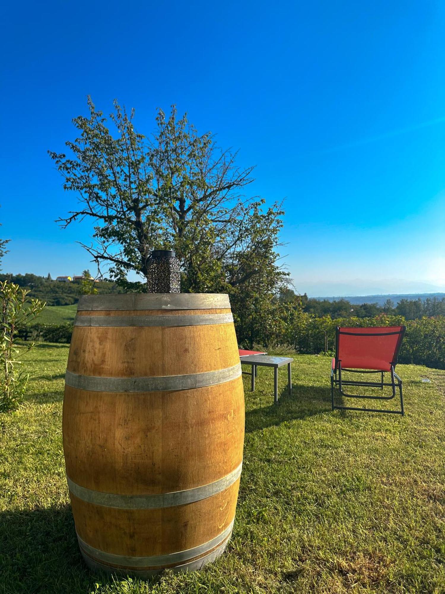 诺韦洛Just Langhe Casa Barolo别墅 外观 照片