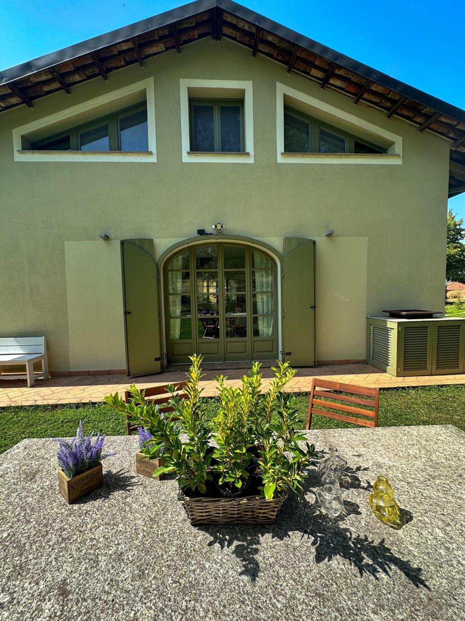 诺韦洛Just Langhe Casa Barolo别墅 外观 照片